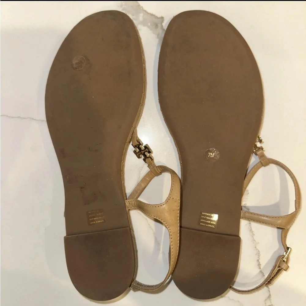 Tory Burch Marion Quilted Leather T-Strap Sandal Size 7 Color Sand W Box & Bag - Picture 12 of 16